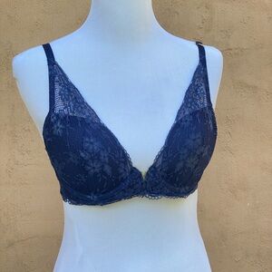 Elegant Lace Navy Blue Bra